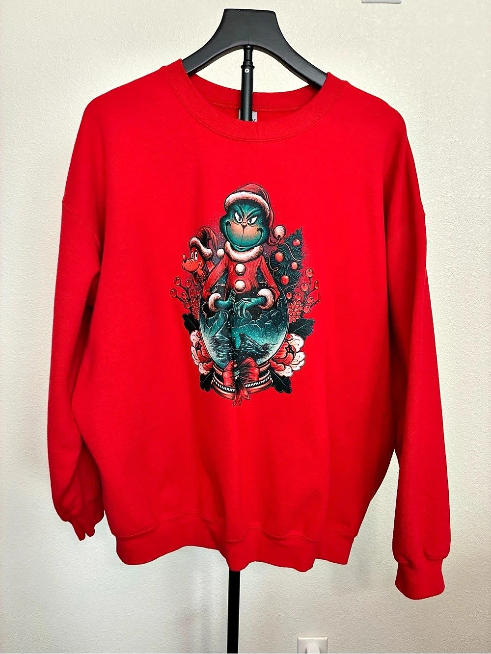 The Grinch Christmas Sweatshirt - XL